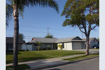 8881 Albatross Dr, Huntington Beach, CA 92646 - Photo 15