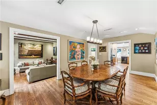 1821 Mandeville Canyon, Los Angeles, CA 90049 - Photo 17