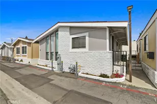 327 W Wilson, Costa Mesa, CA 92627 - Photo 3