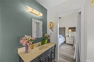 11812 Fortney Dr, Anaheim, CA 92804 - Photo 37