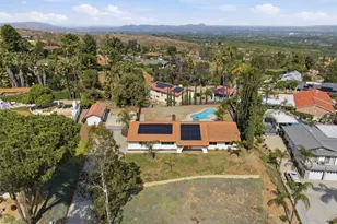 15745 Saddleback Rd, Riverside, CA 92506 - Photo 43