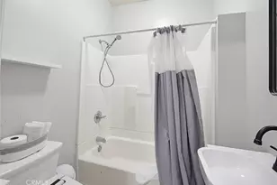 238 S Westmoreland, Los Angeles, CA 90004 - Photo 45