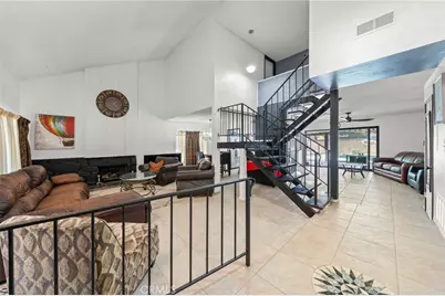 28975 Gladiolus Drive, Canyon Country, CA 91387 - Photo 5