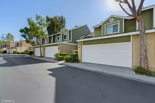 32 Marigold, Aliso Viejo, CA 92656 - Photo 3
