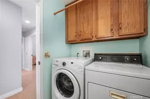 13402 Wentworth St, Arleta, CA 91331 - Photo 25