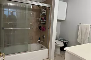 15000 Downey Ave, Paramount, CA 90723 - Photo 11