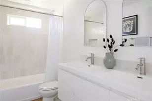 2566 Oxford, Costa Mesa, CA 92626 - Photo 31