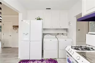 4213 Chatwin, Lakewood, CA 90713 - Photo 11