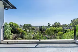 1756 Rotary Dr, Los Angeles, CA 90026 - Photo 5