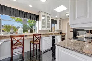 2916 Charlemagne Ave, Long Beach, CA 90815 - Photo 11