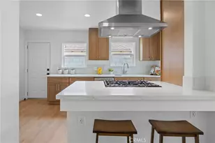 725 N Hanover, Anaheim, CA 92801 - Photo 9