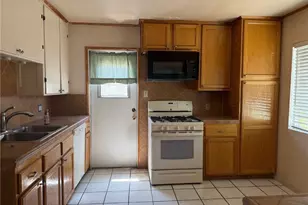 13034 Woodridge, La Mirada, CA 90638 - Photo 5