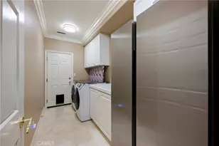 2568 N San Miguel Dr, Orange, CA 92867 - Photo 35