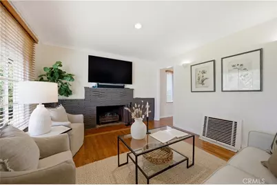 624 Temple Avenue, Long Beach, CA 90814 - Photo 11