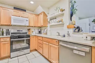 988 W Arrow Hwy, Upland, CA 91786 - Photo 9