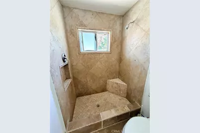 7253 Loma Verde Avenue, Canoga Park, CA 91303 - Photo 15
