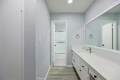 278 N Wilshire #C8, Anaheim, CA 92801 - Photo 17