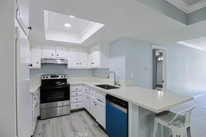 278 N Wilshire #C8, Anaheim, CA 92801 - Photo 9