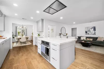 3945 Gondar Avenue, Long Beach, CA 90808 - Photo 13