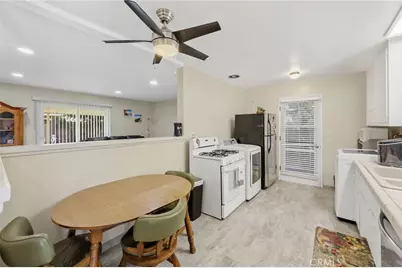 3619 W Myra Avenue, Anaheim, CA 92804 - Photo 7