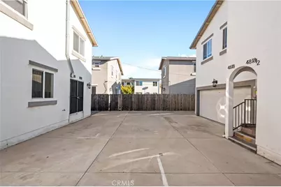 4816 Saturn Street, Los Angeles, CA 90019 - Photo 5