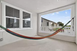 9701 Hawkeye Ln, Anaheim, CA 92804 - Photo 17