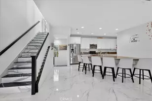 9701 Hawkeye Ln, Anaheim, CA 92804 - Photo 11