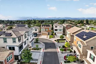 9701 Hawkeye Ln, Anaheim, CA 92804 - Photo 9