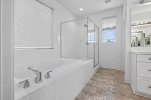 9701 Hawkeye Ln, Anaheim, CA 92804 - Photo 27