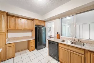 3500 W Manchester Blvd, Inglewood, CA 90305 - Photo 7