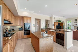 5322 E Gabrielle Ln, Orange, CA 92867 - Photo 15