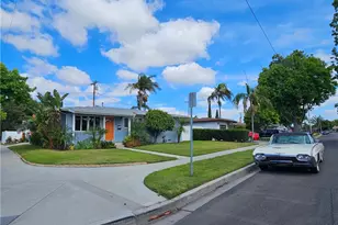 2001 Carfax, Long Beach, CA 90815 - Photo 5