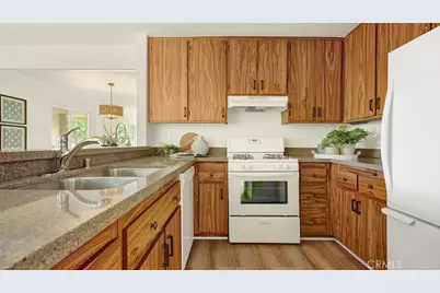 25652 Rimgate #6C, Lake Forest, CA 92630 - Photo 3