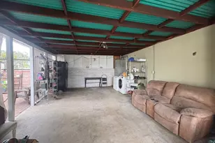 2196 N Orange Grove Ave, Pomona, CA 91768 - Photo 21