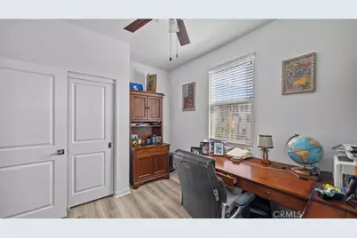 16282 Meadowhouse Avenue, Chino, CA 91708 - Photo 23