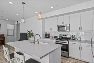 16282 Meadowhouse Ave, Chino, CA 91708 - Photo 5
