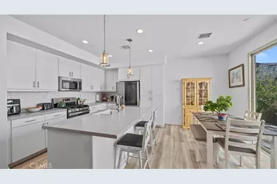16282 Meadowhouse Avenue, Chino, CA 91708 - Photo 3