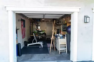 700 E Lake, Orange, CA 92866 - Photo 29