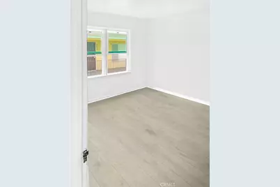 1885 Chestnut Avenue, Long Beach, CA 90806 - Photo 9