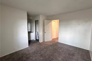 12745 Navajo Rd, Apple Valley, CA 92308 - Photo 21