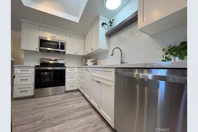 13671 Annandale Dr., M1-10F, Seal Beach, CA 90740 - Photo 23