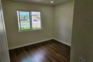 1072 Amber, Lake Elsinore, CA 92530 - Photo 11