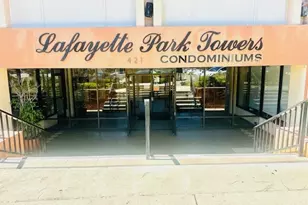 421 S La Fayette Park, Los Angeles, CA 90057 - Photo 1