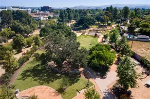 709 E Catalina, Santa Ana, CA 92706 - Photo 63