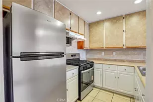 450 E 4th Street, Santa Ana, CA 92701 - Photo 7
