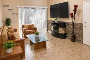 25023 Peachland Ave, Newhall, CA 91321 - Photo 3
