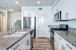 928 E Twill Ct, Anaheim, CA 92802 - Photo 5