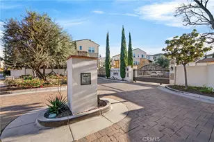 928 E Twill Ct, Anaheim, CA 92802 - Photo 19