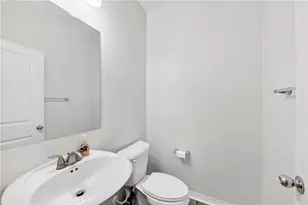 928 E Twill Ct, Anaheim, CA 92802 - Photo 11