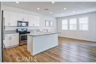 928 E Twill Court, Anaheim, CA 92802 - Photo 7